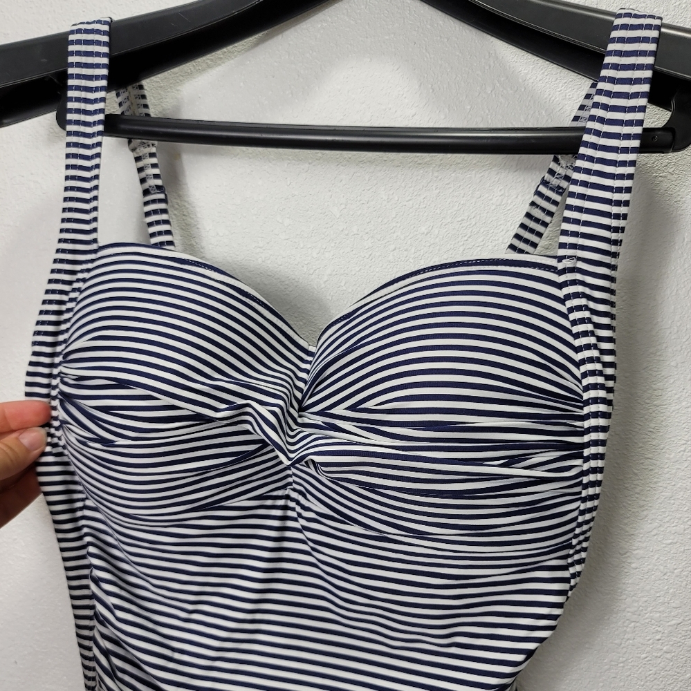 Nip Tuck Swim Twisted & Ruched Front Swimsuit 10sz - image 2